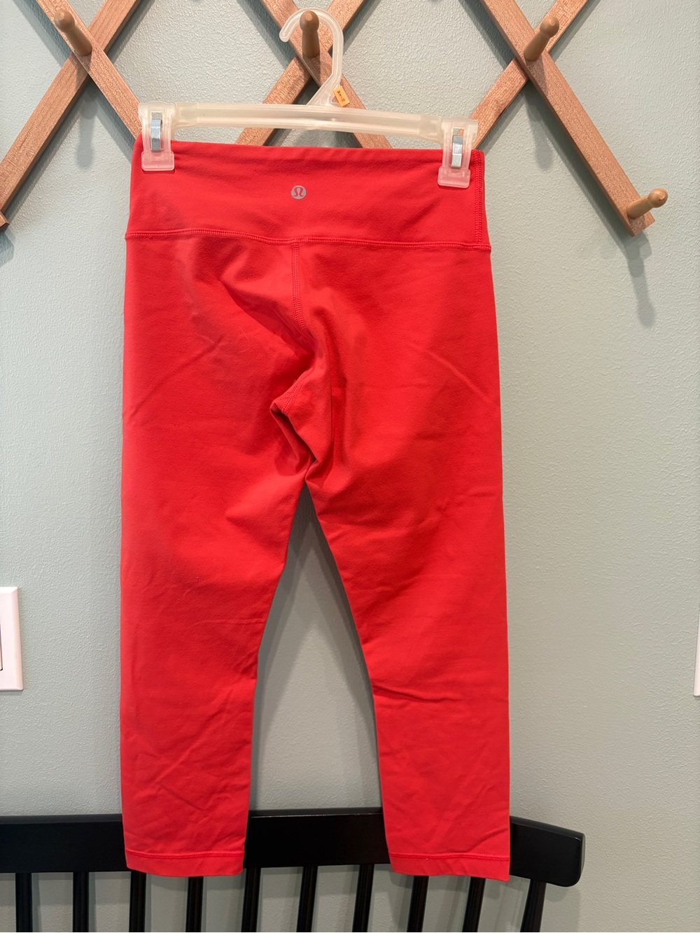 Lululemon Athletic Crop Leggings